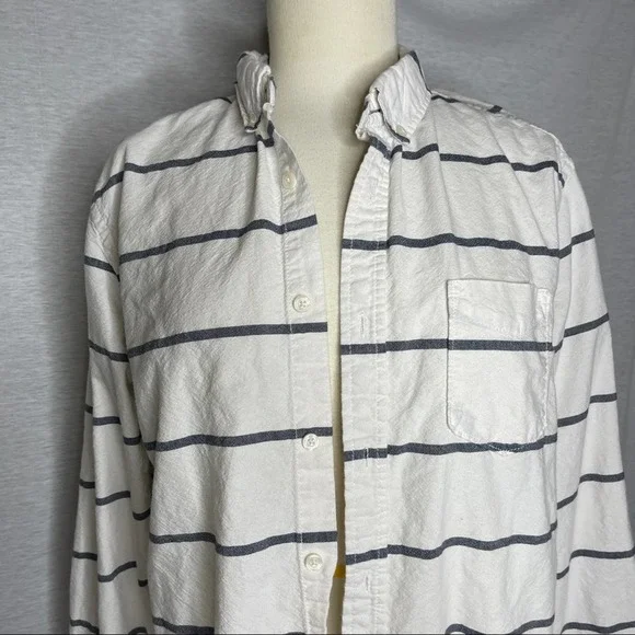 A25). Aeropostale NYC Men Button Down Shirt Long Sleeve - Picture 10 of 15
